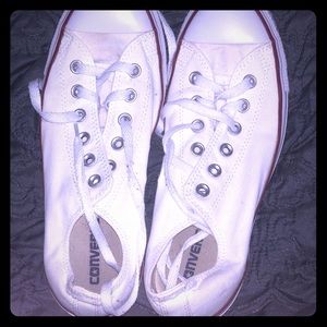 White All Star Converse